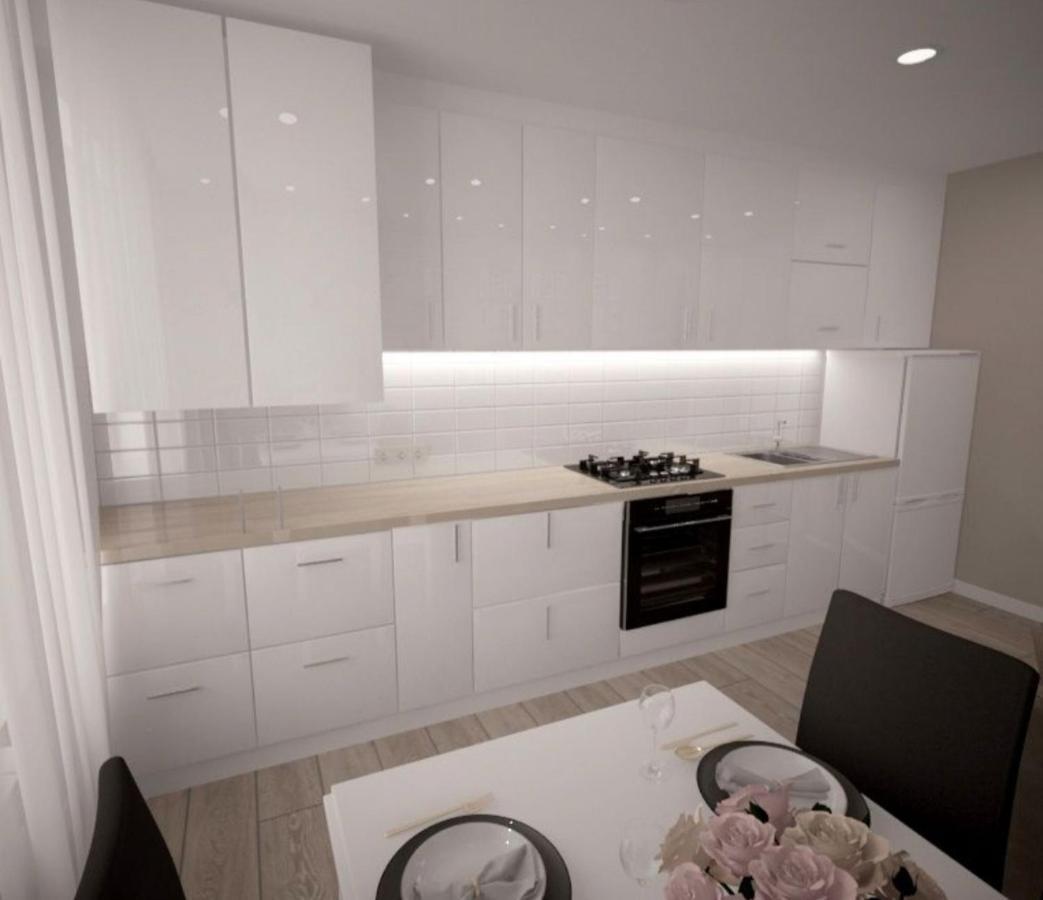 Vip Apartments Lutsʼk Exteriör bild